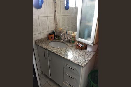 8_photo/94dcfbb56d.1e9d1ba85beb8478-ATLAS-671e36d4-46c9-4830-8136-da45d77e2e9e.jpg de casa à venda com 3 quartos, 93m² em Alto Boqueirão, Curitiba