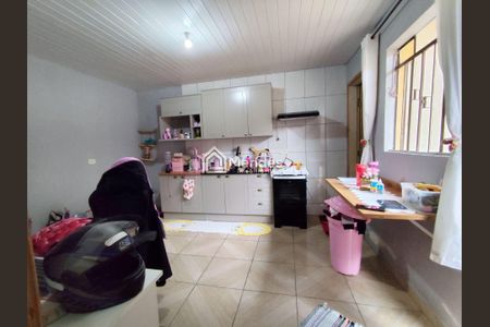12_photo/94dcfbb65b.44a6e81764e59cba-ATLAS-f4544b6d-7eb8-4b1d-bbb0-09c451d0f2d2.jpg de casa à venda com 2 quartos, 70m² em Sítio Cercado, Curitiba