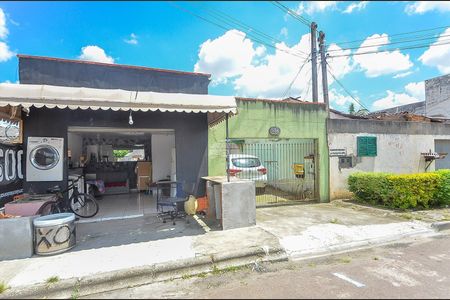 2_photo/94dcfbb75d.813e0fc0a92df6ab-ATLAS-0d54e13e-575c-414f-a6f7-5e4e9bbe4dd5.jpg de casa à venda com 2 quartos, 54m² em Sítio Cercado, Curitiba