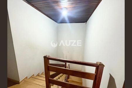 39_photo/94dcfbb77d.fcd6e517dee17966-ATLAS-24d91244-7661-4e87-98c0-2a9f6abd1efd.jpg de casa à venda com 3 quartos, 170m² em Sítio Cercado, Curitiba