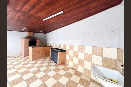 21_photo/94dcfbb77d.fcd6e517dee17966-ATLAS-47f510c9-7bae-4be4-bcb3-e0a1d0038a2a.jpg de casa à venda com 3 quartos, 170m² em Sítio Cercado, Curitiba