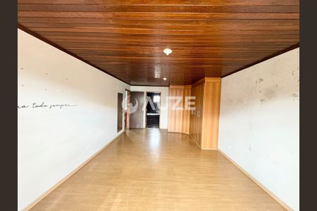 41_photo/94dcfbb77d.fcd6e517dee17966-ATLAS-88456b9e-feaf-46cc-afa7-84abcc5c87ff.jpg de casa à venda com 3 quartos, 170m² em Sítio Cercado, Curitiba