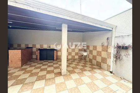27_photo/94dcfbb77d.fcd6e517dee17966-ATLAS-a1d06838-93bb-49b1-a15a-2cd5668d8261.jpg de casa à venda com 3 quartos, 170m² em Sítio Cercado, Curitiba