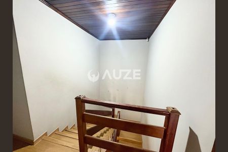 38_photo/94dcfbb77d.fcd6e517dee17966-ATLAS-ea3d24dd-b968-4a6f-9c38-79d4c1499511.jpg de casa à venda com 3 quartos, 170m² em Sítio Cercado, Curitiba