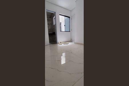 8_photo/94dcfbb7f5.49c40a4e0c1b1036-ATLAS-cdd89f2f-8fa7-448b-bfd8-25814111a3e0.jpg de casa à venda com 2 quartos, 46m² em Sítio Cercado, Curitiba