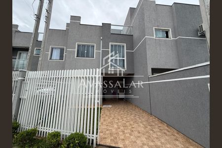 3_photo/94dcfbb87b.1aa5b8f538f3adaf-ATLAS-39d4a74e-2498-4838-a3c3-b5be6ed019d3.jpg de casa à venda com 2 quartos, 75m² em Sítio Cercado, Curitiba