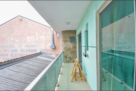 11_photo/94dcfbb93d.c64c8e3c826864d5-ATLAS-a5b9c3f5-aaaa-4c1a-bdf1-2c4a80e9e2d8.jpg de casa à venda com 2 quartos, 80m² em Sítio Cercado, Curitiba