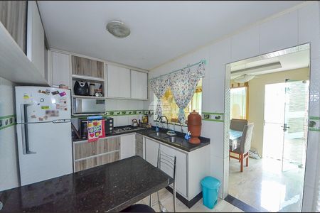 8_photo/94dcfbb93d.c64c8e3c826864d5-ATLAS-fc879dfe-bbb2-416a-bbc5-b7da886b61f6.jpg de casa à venda com 2 quartos, 80m² em Sítio Cercado, Curitiba