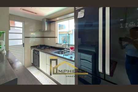 17_photo/94dcfbb979.7074836f32d875df-ATLAS-15e5c34d-89af-4e8e-9676-a71ab2db0fe4.jpg de casa à venda com 3 quartos, 180m² em Sítio Cercado, Curitiba