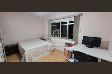 10_photo/94dcfbb99d.1e9d1ba85beb8478-ATLAS-9de04f9b-2338-4c28-ac97-19bebac59ef3.jpg de casa à venda com 3 quartos, 189m² em Sítio Cercado, Curitiba