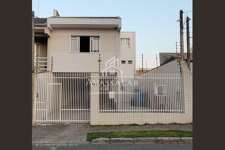 12_photo/94dcfbb99d.1e9d1ba85beb8478-ATLAS-be183a39-af01-4e1b-b07d-d25c18603792.jpg de casa à venda com 3 quartos, 189m² em Sítio Cercado, Curitiba