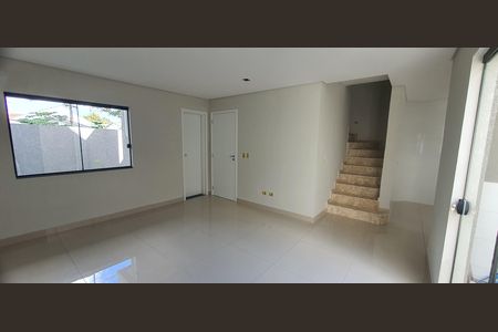 2_photo/94dcfbb9cd.7afcace885c8310e-ATLAS-28c9f100-549a-4d7c-a7f6-1da8fc2eeac9.jpg de casa à venda com 3 quartos, 89m² em Sítio Cercado, Curitiba