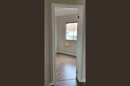 2_photo/94dcfbb9cd.bad75662b2756b08-ATLAS-80d7036e-a8ca-48f2-955e-cd071b3e611b.jpg de casa à venda com 3 quartos, 92m² em Sítio Cercado, Curitiba