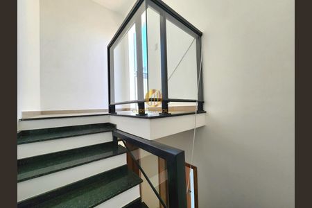 11_photo/94dcfbba1b.f279df7ab7105e24-ATLAS-25208725-31b5-4e11-8bf9-d05d4ce85435.jpg de casa à venda com 3 quartos, 104m² em Sítio Cercado, Curitiba