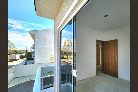 8_photo/94dcfbba1b.f279df7ab7105e24-ATLAS-368e9890-7b5f-4365-8bc9-e57c325e3ddf.jpg de casa à venda com 3 quartos, 104m² em Sítio Cercado, Curitiba