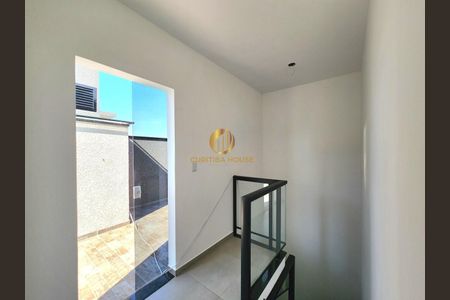 1_photo/94dcfbba1b.f279df7ab7105e24-ATLAS-b6a53809-9ac8-4da9-aee2-d77305375f0c.jpg de casa à venda com 3 quartos, 104m² em Sítio Cercado, Curitiba