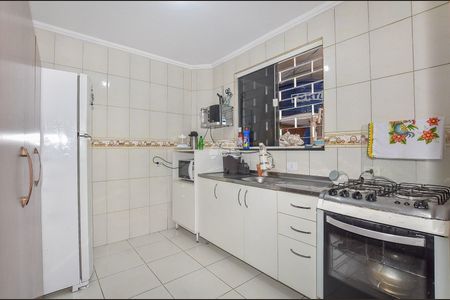 17_photo/94dcfbba79.a50192d0c78daf6a-ATLAS-ef7c300f-8fd2-42ef-b0bf-0f400164d20b.jpg de casa à venda com 3 quartos, 98m² em Sítio Cercado, Curitiba