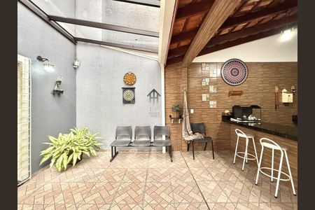 4_photo/94dcfbba79.cdc422f0f5acc07d-ATLAS-4ac4e692-d344-4f9d-a366-e4e4a3c97fbf.jpg de casa à venda com 3 quartos, 99m² em Sítio Cercado, Curitiba