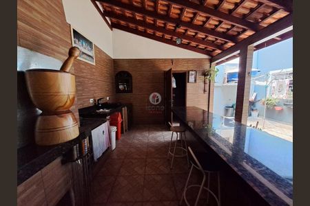 8_photo/94dcfbba79.cdc422f0f5acc07d-ATLAS-6737980a-d809-4457-8975-3a531cec2262.jpg de casa à venda com 3 quartos, 120m² em Sítio Cercado, Curitiba