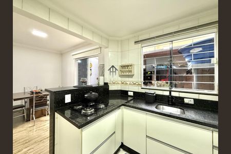 6_photo/94dcfbba79.cdc422f0f5acc07d-ATLAS-a3711fbf-3575-447c-9f7e-daff9ff405d9.jpg de casa à venda com 3 quartos, 99m² em Sítio Cercado, Curitiba