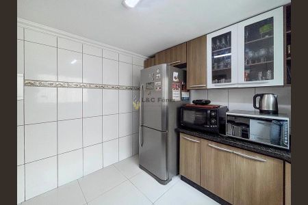 23_photo/94dcfbba7d.3e6957092a4c223d-ATLAS-5c4ac00a-1050-494d-af06-69304ab4b91e.jpg de casa à venda com 2 quartos, 168m² em Sítio Cercado, Curitiba