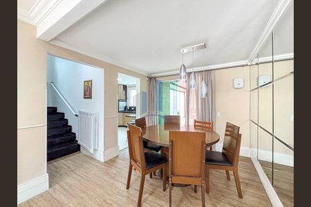 13_photo/94dcfbba7d.d312fe461f2a0045-ATLAS-2860d20f-4829-4ac1-afb4-79bd3aa89770.jpg de casa à venda com 3 quartos, 193m² em Sítio Cercado, Curitiba