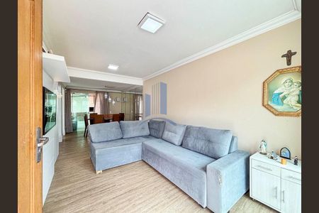 10_photo/94dcfbba7d.d312fe461f2a0045-ATLAS-ea222828-d067-453e-88d2-62c7f950f43c.jpg de casa à venda com 3 quartos, 193m² em Sítio Cercado, Curitiba