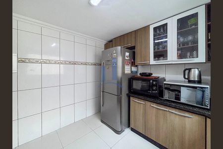 17_photo/94dcfbba7d.d312fe461f2a0045-ATLAS-fb7f9660-e69d-444e-865f-3c70e555fa29.jpg de casa à venda com 3 quartos, 193m² em Sítio Cercado, Curitiba