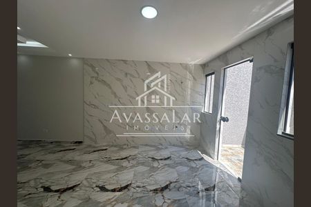 10_photo/94dcfbbb95.cb4a3f4e1d4d223a-ATLAS-cce4f697-6321-4b60-b460-2b6aafc70831.jpg de casa à venda com 1 quarto, 80m² em Sítio Cercado, Curitiba