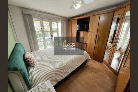 4_photo/94dcfbbba1.70d34e1d457a0501-ATLAS-a8da1899-94a0-4f87-b2e8-96460f96faa2.jpg de casa à venda com 3 quartos, 284m² em Sítio Cercado, Curitiba