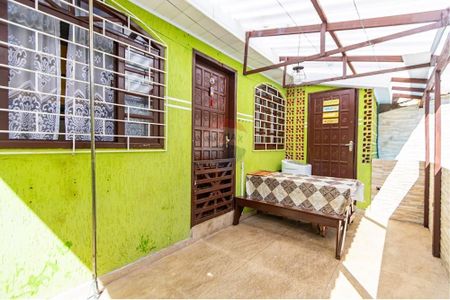 27_photo/94dcfbbc27.9e8f1c97e4a047f1-ATLAS-8736e8ad-39af-4efc-85f4-a6b06c9e965c.jpg de casa à venda com 3 quartos, 100m² em Sítio Cercado, Curitiba