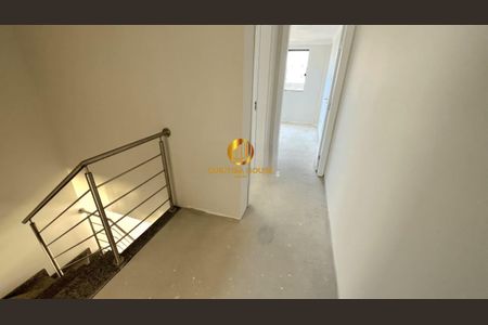 9_photo/94dcfbbc37.5cacb5cd1a05b02e-ATLAS-16d2a3c9-c871-4905-b435-c081f9fb3f39.jpg de casa à venda com 3 quartos, 82m² em Sítio Cercado, Curitiba