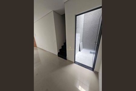8_photo/94dcfbbc7b.32ce4219723827c7-ATLAS-4596e145-2a77-411c-bedd-29a014fc73f1.jpg de casa à venda com 2 quartos, 48m² em Sítio Cercado, Curitiba