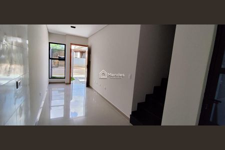 4_photo/94dcfbbc7b.7a69ff73eb43ff8d-ATLAS-95935392-44aa-4022-8a87-c5c67d593d06.jpg de casa à venda com 2 quartos, 49m² em Sítio Cercado, Curitiba