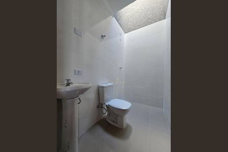 23_photo/94dcfbbc7b.c48b7c1e58d559fc-ATLAS-4fa55c46-fc5e-4aea-af4c-97b7eec86ea1.jpg de casa à venda com 2 quartos, 58m² em Sítio Cercado, Curitiba