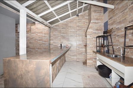 10_photo/94dcfbbc81.527d2e055a247cfd-ATLAS-c2718277-70c2-4a99-8ec4-dafb46fc21c4.jpg de casa à venda com 3 quartos, 190m² em Sítio Cercado, Curitiba