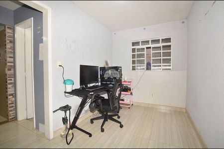 5_photo/94dcfbbc81.527d2e055a247cfd-ATLAS-febbb52f-de35-41f6-8a5f-8628b3bd784b.jpg de casa à venda com 3 quartos, 190m² em Sítio Cercado, Curitiba