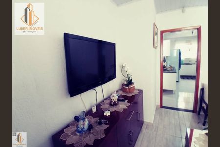 6_photo/94dcfbbc8f.54b8780a509023fd-ATLAS-82fea0f0-12fb-424d-934b-d5bd38206fc1.jpg de casa à venda com 3 quartos, 92m² em Sítio Cercado, Curitiba