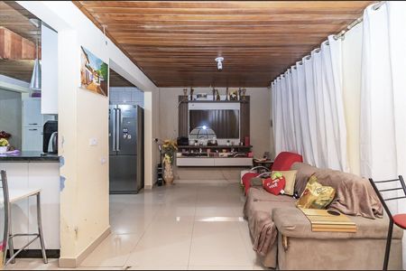 10_photo/94dcfbbe0b.9c5959cca0926d06-ATLAS-4aafff60-9267-4dfd-b8b0-e83f49e4f4a1.jpg de casa à venda com 2 quartos, 150m² em Sítio Cercado, Curitiba