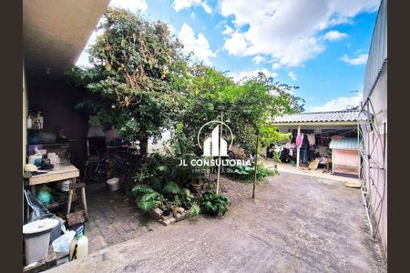 18_photo/94dcfbbe77.e38f2492aa902cd9-ATLAS-4c745562-91be-4007-961d-42ce5077f99b.jpg de casa à venda com 3 quartos, 166m² em Sítio Cercado, Curitiba