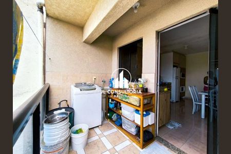 5_photo/94dcfbbe77.e38f2492aa902cd9-ATLAS-ab5de0c8-48fc-4d9f-8d6d-d1b3fb54ce5e.jpg de casa à venda com 3 quartos, 166m² em Sítio Cercado, Curitiba