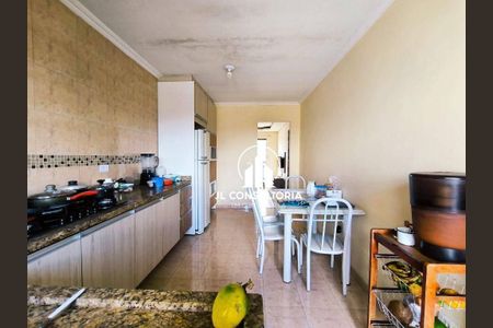 30_photo/94dcfbbe77.e38f2492aa902cd9-ATLAS-c7cbc7c9-9059-4ec4-be40-4bc042ab6f46.jpg de casa à venda com 3 quartos, 166m² em Sítio Cercado, Curitiba