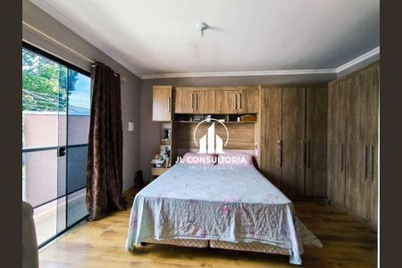 6_photo/94dcfbbe77.e38f2492aa902cd9-ATLAS-e6876a5e-47ad-4ba8-b414-285cd62fbda4.jpg de casa à venda com 3 quartos, 166m² em Sítio Cercado, Curitiba