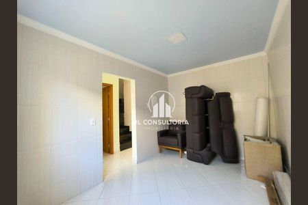 6_photo/94dcfbbebb.62ac3b1ab9a3af70-ATLAS-fb58d922-40fc-4afe-b83f-e925e709a4df.jpg de casa à venda com 4 quartos, 110m² em Sítio Cercado, Curitiba