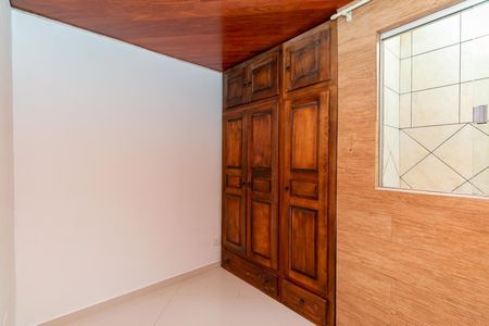 5_photo/94dcfbbee3.08f922be3a726ba4-ATLAS-0b1ed097-d1bf-48c9-bff8-9211b34dc6b5.jpg de casa para alugar com 3 quartos, 70m² em Sítio Cercado, Curitiba