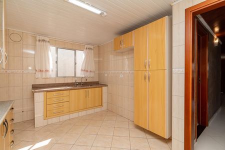22_photo/94dcfbbee3.08f922be3a726ba4-ATLAS-da5bdfc9-4ee0-4d04-a4a4-eb6e6d43e54e.jpg de casa para alugar com 3 quartos, 70m² em Sítio Cercado, Curitiba