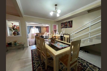 8_photo/94dcfbbf2d.6a6352fa2cb3f7a9-ATLAS-4c63e745-61b0-4aff-8fe4-a28e6907d966.jpg de casa à venda com 0 quarto, 203m² em Sítio Cercado, Curitiba