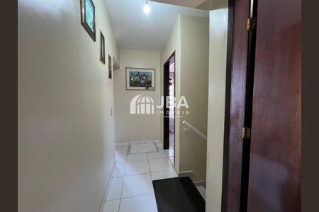 8_photo/94dcfbbf2d.6a6352fa2cb3f7a9-ATLAS-7f3b1dc5-ddb9-4c51-9588-bfe8f86ec78b.jpg de casa à venda com 0 quarto, 203m² em Sítio Cercado, Curitiba