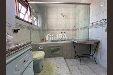 3_photo/94dcfbbf2d.6a6352fa2cb3f7a9-ATLAS-c282c6a8-3941-4170-8803-4a7ec78f3ed7.jpg de casa à venda com 0 quarto, 203m² em Sítio Cercado, Curitiba