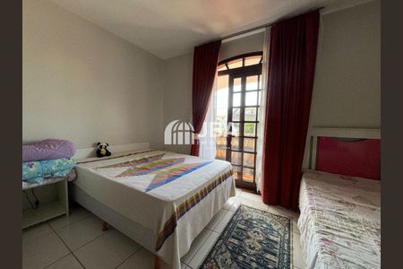 10_photo/94dcfbbf2d.6a6352fa2cb3f7a9-ATLAS-d5341ea9-6766-47ed-a944-5a31b81f7329.jpg de casa à venda com 0 quarto, 203m² em Sítio Cercado, Curitiba